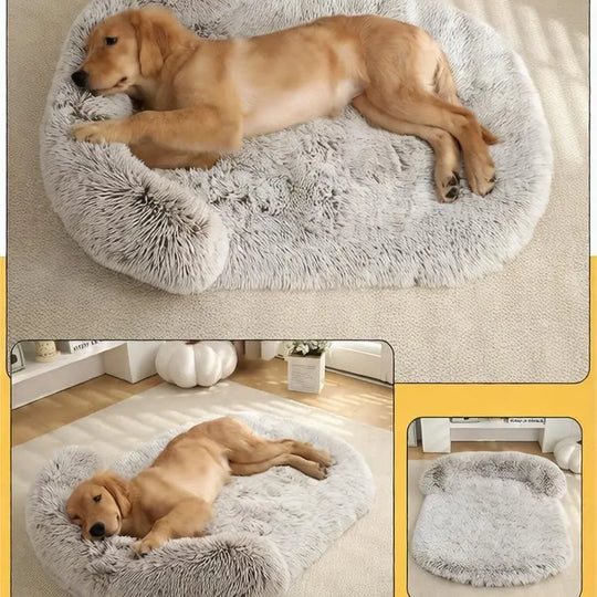 Comfortable dog mat with durable fabric for resting and lounging