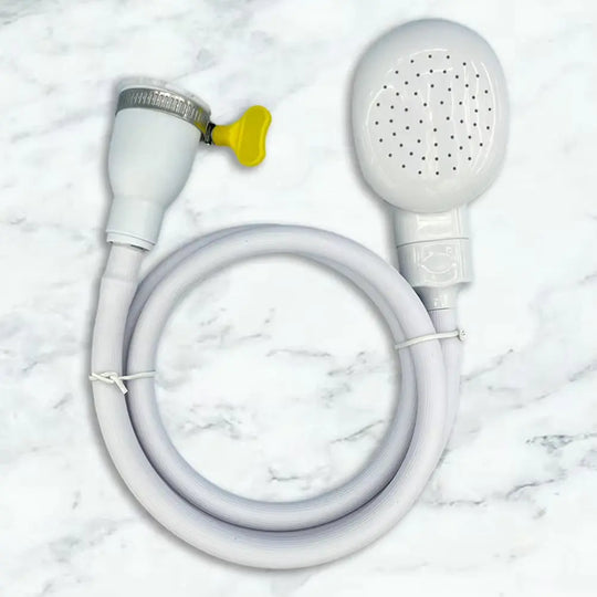 Adjustable pet bath spray nozzle fitting 18mm to 28mm hoses for comfortable and gentle rinsing