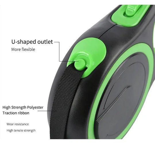 Compact automatic retractable leash with smooth locking mechanism.

